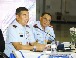 Dankoharmatau: Memberikan Apresiasi Atas Kinerja Personel Depohar 30