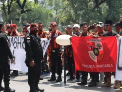 Polres Bogor Gelar Pengamanan Aksi Unras MPC Pemuda Pancasila Di Cibinong City Mall Kabupaten Bogor