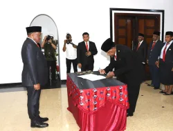 Wamendagri Lantik 41 Anggota MRP Provinsi Papua Pegunungan Masa Jabatan 2023-2028