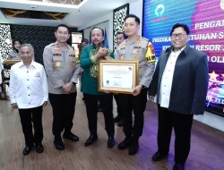 Kapolres Bogor Mendapatkan Penghargaan  Terhadap Kepatuhan Pelayanan Publik Oleh Ombudsman RI