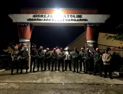 Amankan Ibadah Malam Kudus, Koramil 1715-01/Oksibil dan Polres Oksibil Pastikan Ibadah Berjalan Lancar
