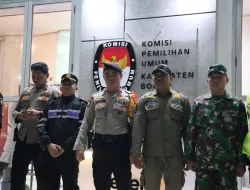 Pengamanan Serta Pengecekan Melalui Patroli Dialogis Sat Samapta Polres Bogor dan Polsek Jajaran dan ke Kantor Bawaslu dan Kantor KPU Kabupaten Bogor Baik Situasi Kondisi Dalam Dan Luar  Ciptakan Kondusifitas Rangkaian Pemilu 2023 – 2024 Yang Akan Datang