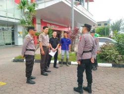 Satgas Preemtif Subsatgas Binmas Polda Riau Ops Lilin-LK 2023 Sosialisasikan Kamtibmas ke Mall