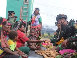 Satgas 330 Tri Dharma Gelar “BOHAI NATARU”, Borong Hasil Bumi Edisi Natal dan Tahun Baru