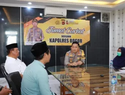 Kapolres Bogor Terjun Langsung Melayani  Masyarakat Kabupaten Bogor Di Program Jumat Curhat