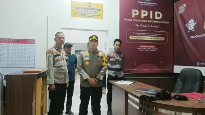 Pastikan Kelancaran Proses Pemilu 2024, Kapolresta Pekanbaru Cek Gudang Logistik dan Kantor KPU
