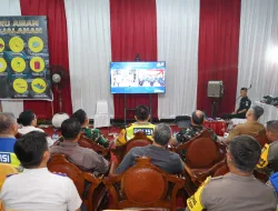 Kapolda Riau Pimpin Pengamanan Malam Tahun Baru Bersama Stakeholder