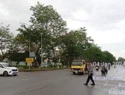 Di Guyur Hujan, Polsek Sekupang Tetap Gelar Strong Point Pagi
