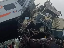 Tabrakan Kereta Api Turangga dengan Kereta Api Lokal Terjadi di Petak Jalan Cicalengka-Haurpuguh