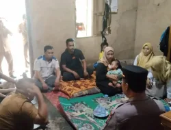 Kapolsek XIII Koto Kampar Kunjungi Rumah Anak Penderita Stunting di Desa Pongkai Tabing
