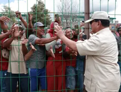 Kunjungi Blora, Prabowo Disambut Antusiasme Masyarakat Sepanjang Jalan