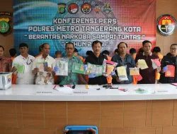 Satresnarkoba Polres Metro Tangerang Kota Sita Ribuan Butir Obat Terlarang Siap Dijual Secara Langsung dan Daring