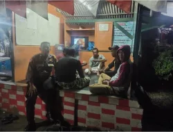 Bhabinkamtibmas Wilayah Hukum Polsek Car (Cisarua) Polres Bogor melaksanakan  Cek Pos Siskamling Sambang  Sekaligus Patroli Dialogis Beri Edukasi TPPO Sampaikan Pesan Kamtibmas Dalam Rangka Giat Operasi Mantab Brata Jelang Pemilu 2024 Yang Akan Datang