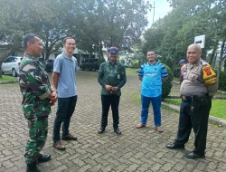 Sinergi TNI – Polri  Wilayah Hukum Polsek Babakan Madang Polres Bogor Melaksanakan  Sambang  Sekaligus Patroli Dialogis Beri Edukasi TPPO Sampaikan Pesan Kamtibmas Dalam Rangka Giat Operasi Mantab Brata Jelang Pemilu 2024 Yang Akan Datang