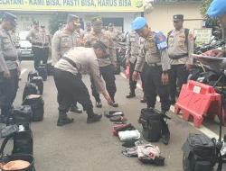 Pemilu 2024 Aman dan Damai, Polsek Jatiuwung Cek Kesiapan Kelengkapan Personil