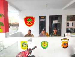 Bhabinkamtibmas Wilayah Hukum Polsek Ciomas  Polres Bogor Melaksanakan  Sambang  Pos Linmas Desa Sekaligus Patroli dialogis beri Edukasi TPPO Sampaikan Pesan Kamtibmas Dalam Rangka Giat Operasi Mantab Brata Jelang Pemilu 2024 Mendatang