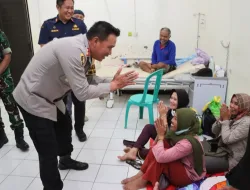 Wakapolresta Cilacap Kunjungi Puluhan Petugas KPPS Diduga Keracunan Setelah Mengikuti Bimbingan Teknis