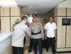 Pasca Direnovasi Wakapolda Metro Jaya Lakukan Pengecekan Ruang SPKT Polda Metro Jaya