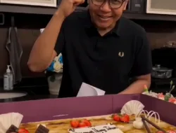 Prabowo Kirim Kue Ulang Tahun Untuk Ari Lasso Disertai Doa