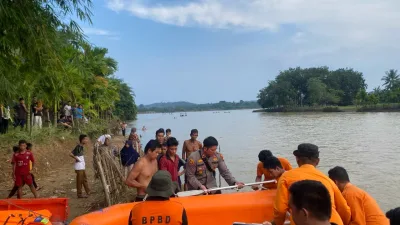 Sampan Terbalik, 5 Orang Tenggelam dan Seorang Balita 4 Tahun Belum Ditemukan