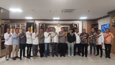 Silaturahmi PWI Riau, Irjen Pol Iqbal Paparkan Keberhasilan Pengamanan Pemilu
