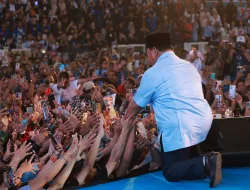 Di Hadapan Puluhan Ribu Masyarakat Sulsel, Prabowo : Kami Ingin Perbaiki Gaji Guru