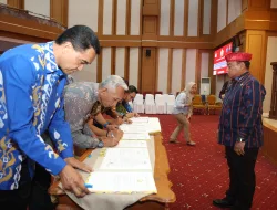 Pimti Pemprov Sultra Tandatangani Perjanjian Kinerja dan Pakta Integritas TA 2024