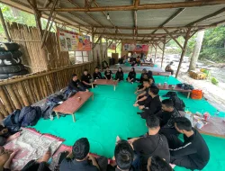 “RAPALAN” RAPAT SAMBIL LIBURAN JAJARAN RUTAN BANGIL DI TEMPAT WISATA SUMBER MARON