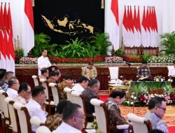 Presiden Jokowi Pimpin  SKP, Bahas Persiapan Ramadan dan Idulfitri 1445 H
