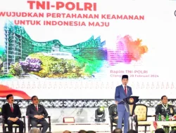 Pimpin Rapim TNI-Polri 2024, Jokowi Tekankan Pentingnya Penguasaan Teknologi Hadapi Tantangan Global