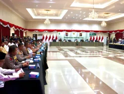 Kapolresta Pekanbaru Hadiri Rapat Koordinasi Persiapan Distribusi Pemilihan Umum Tahun 2024