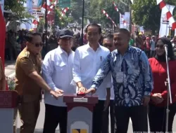 Presiden Jokowi Resmikan Instruksi Jalan Daerah di Jawa Timur Senilai Rp925 Miliar