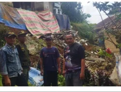 Bencana Alam Tanah Longsor di Perbatasan Desa Cibening dan Desa Gunung Bunder 1 Kecamatan Cibungbulang Kabupaten Bogor