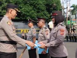 Polres Bogor Laksanakan Upacara Hari Kesadaran Nasional dan Pemberian Penghargaan Kepada Personil Yang Menunjukkan Kedisplinannya Dalam Menjalankan Tugas Serta Kenaikan Pangkat Pengabdian di Polres Bogor