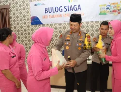 KAPOLRES METRO DEPOK BAGIKAN SEMBAKO MURAH UNTUK KETAHANAN PANGAN DI JAJARAN POLRES METRO DEPOK
