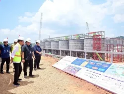 Jokowi Tinjau Proyek Hilirisasi, SGAR di Kabupaten Mempawah Kalbar