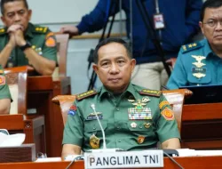 Panglima TNI Hadiri Rapat Kerja Komisi I DPR RI Bahas Pengamanan Idul Fitri dan Pilkada Serentak