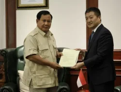 Terima Kunjungan Duta Besar China, Menhan Prabowo Bertekad Perkuat Pertahanan