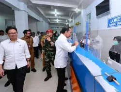 Jokowi Tinjau Fasilitas dan Layanan Kesehatan di RSUD Mokopido Tolitoli