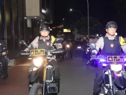 KAPOLRES METRO JAKPUS PATROLI POS SINGGAH RAMADHAN, PASTIKAN KEAMANAN DI MALAM RAMADHAN
