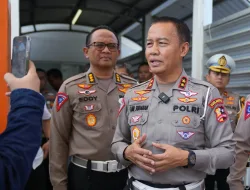 Tinjau Command Center, Kakorlantas Pastikan Pengamanan Operasi Ketupat Terkoordinasi