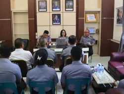 Kepala Rutan Pangkalan Brandan Bersama Pejabat Struktural Sambut Hangat Kunjungan Diryantah Lola Basan Baran Kemenkumham