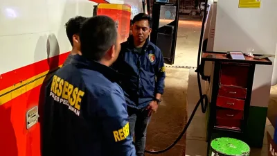 Pastikan stok dan Distribusi BBM Berjalan Lancar, Satreskrim Polres Pelalawan Lakukan Pengecekan Ketersediaan BBM di SPBU di Wilayah Kabupaten Pelalawan