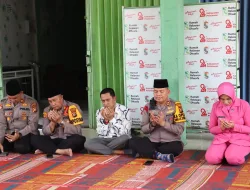 Kapolres Pelalawan Bersama Bhayangkari Berbagi Berkah, Ajak Anak Yatim Belanja Baju Lebaran