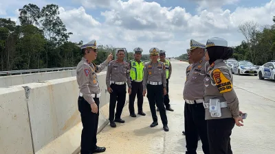 PJU Ditlantas Polda Riau Lakukan Pengecekan Tol PEKBANG Hingga Tol XIII Koto Kampar