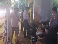 Polisi Amankan 11 Remaja Konvoi ‘TOTR’ Nyalakan Petasan di Jaksel