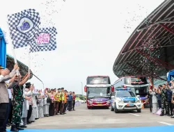 Lepas Mudik Gratis di Terbus Pulogebang, Kapolrestro Jaktim Dampingi Kementrian Perhubungan RI