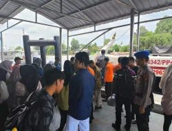 Subsatgas Banops Polairud Ops Ketupat LK 2024, Pantau Pemudik di Pelabuhan Sei Duku Kota Pekanbaru