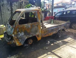 Polsek Cibungbulang Lakukan Investigasi Terkait Kendaraan Suzuki Losbak Terbakar di Wilayah Cibungbulang, Sopir Alami Luka Bakar Serius