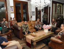 Pererat Silaturahmi, Kapolda Metro Jaya Sambangi  Kediaman Jenderal Pol (Purn) Drs. S. Bimantoro